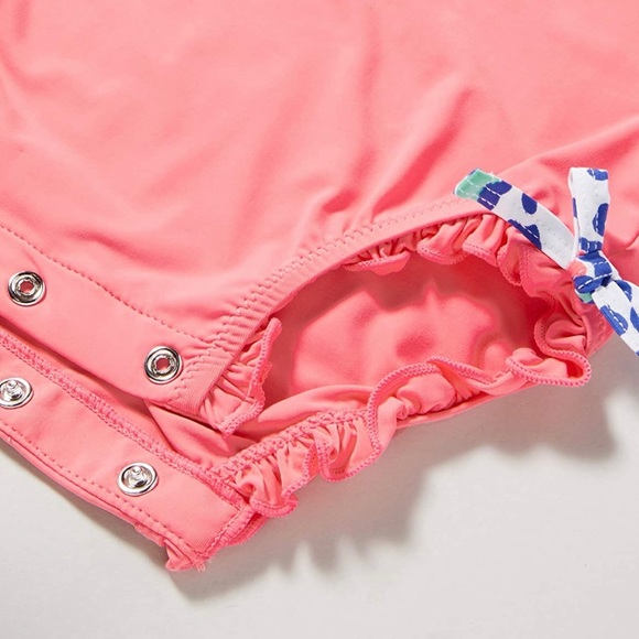 Cheetah hearts Rashguard swimsuit - Picture 4 of 7